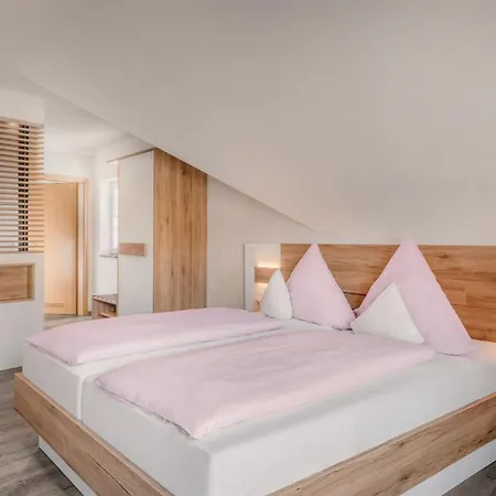 Gaestehaus Knaup 4* Treis-Karden